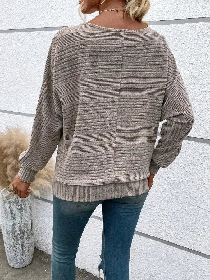 Damen Pullover mit Streifen aus weicher Baumwolle, weitem Rundhalsausschnitt und lässigem Schnitt für Komfort und Stil.