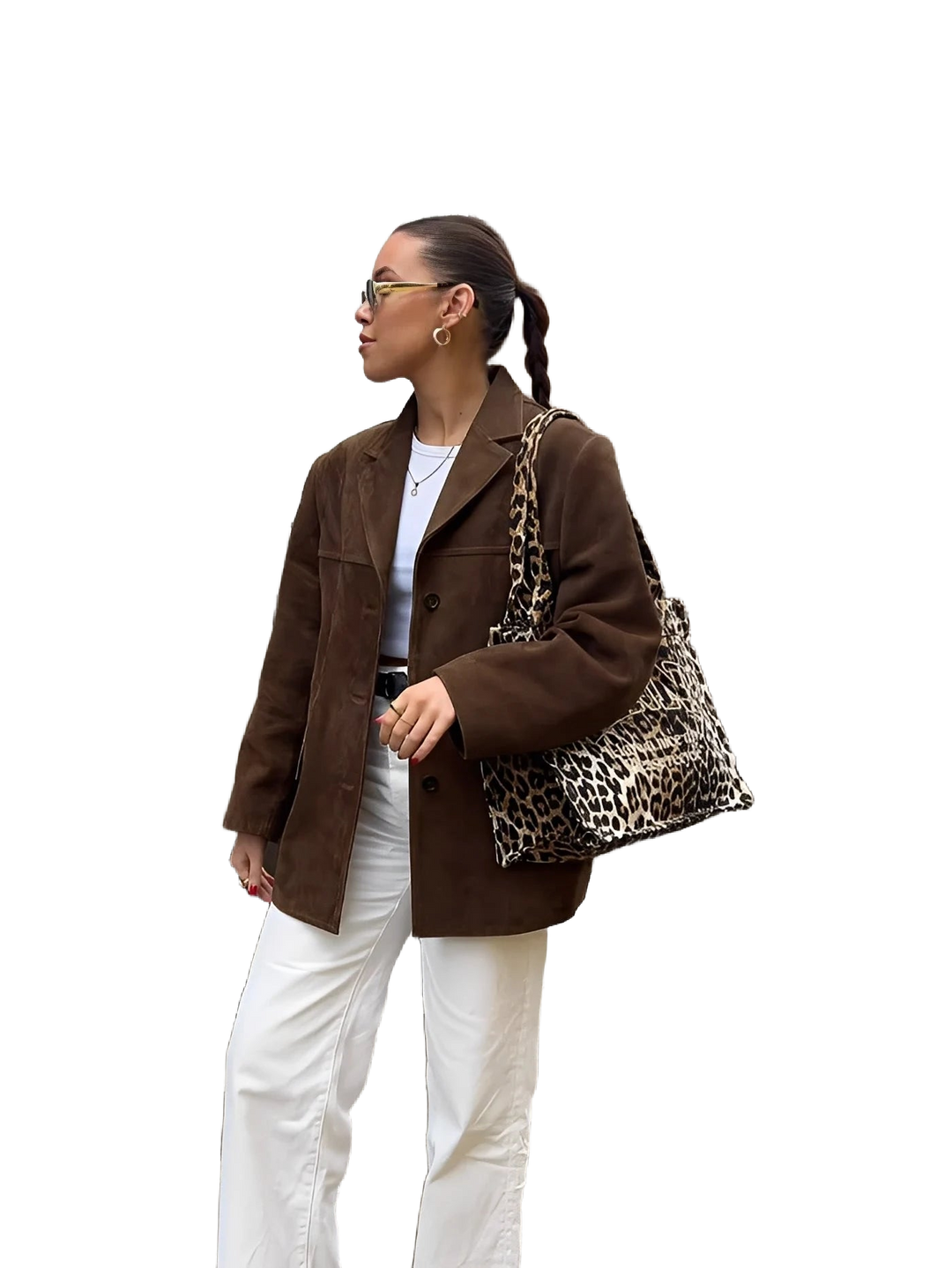 Damen braune Jacke aus weichem Material, mit Knopfleiste, Taschen und lässigem Schnitt für alltägliche Outfits.