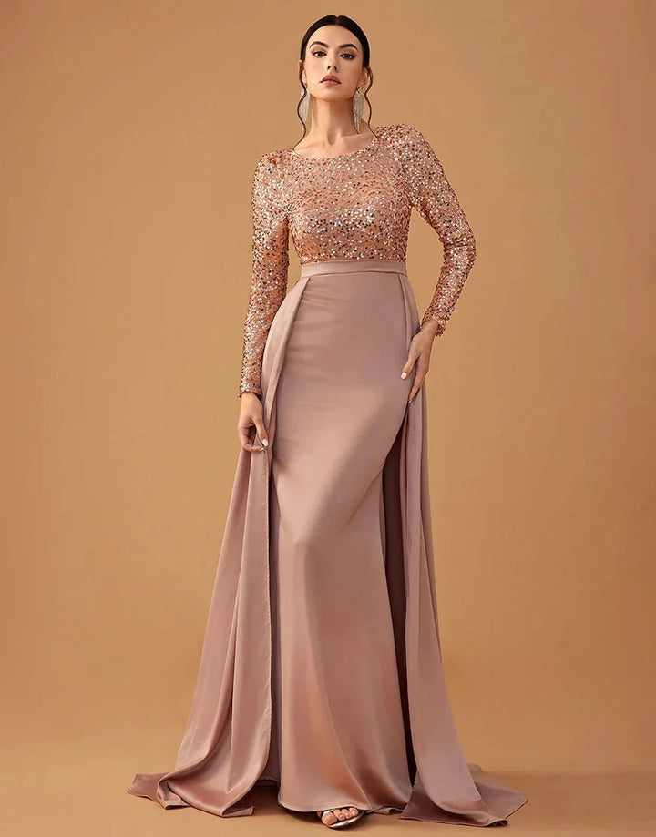 Damen Abendkleid mit Paillettenoberteil und fließendem Rock – High-quality product image.