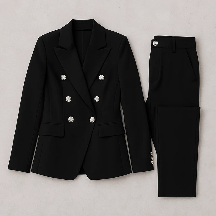 Damen Zweireihiges Slim Fit Blazer und Hose Set aus leichtem Polyester mit elegantem Schnitt und zeitloser Farbgestaltung.