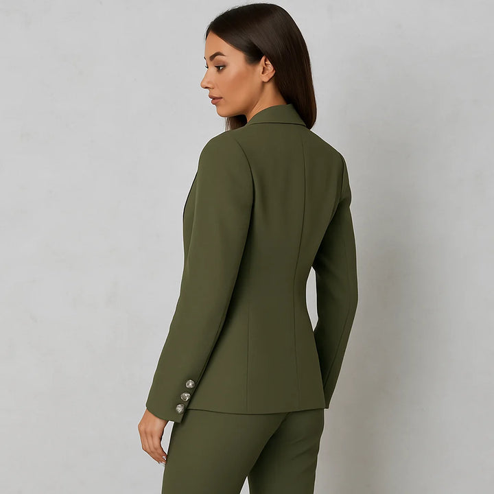 Damen Anzug Set mit zweireihigem Slim Fit Blazer und passender Hose aus weichem, strapazierfähigem Material in elegantem…