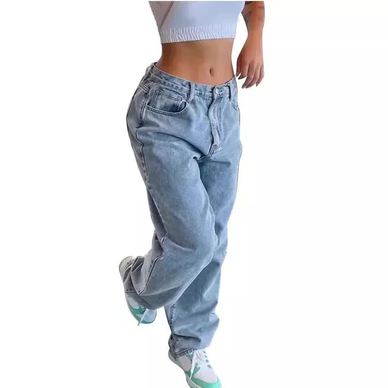 Blau Damen Baggy Jeans aus weichem Denim mit lockerer Passform und modernen, lässigen Schnitt für Alltag und Freizeit.