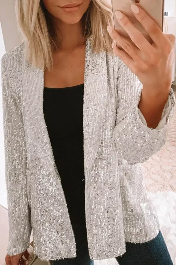 Damen Blazer aus weichem Stoff mit Pailletten und elegantem Schnitt für schicke Anlässe.