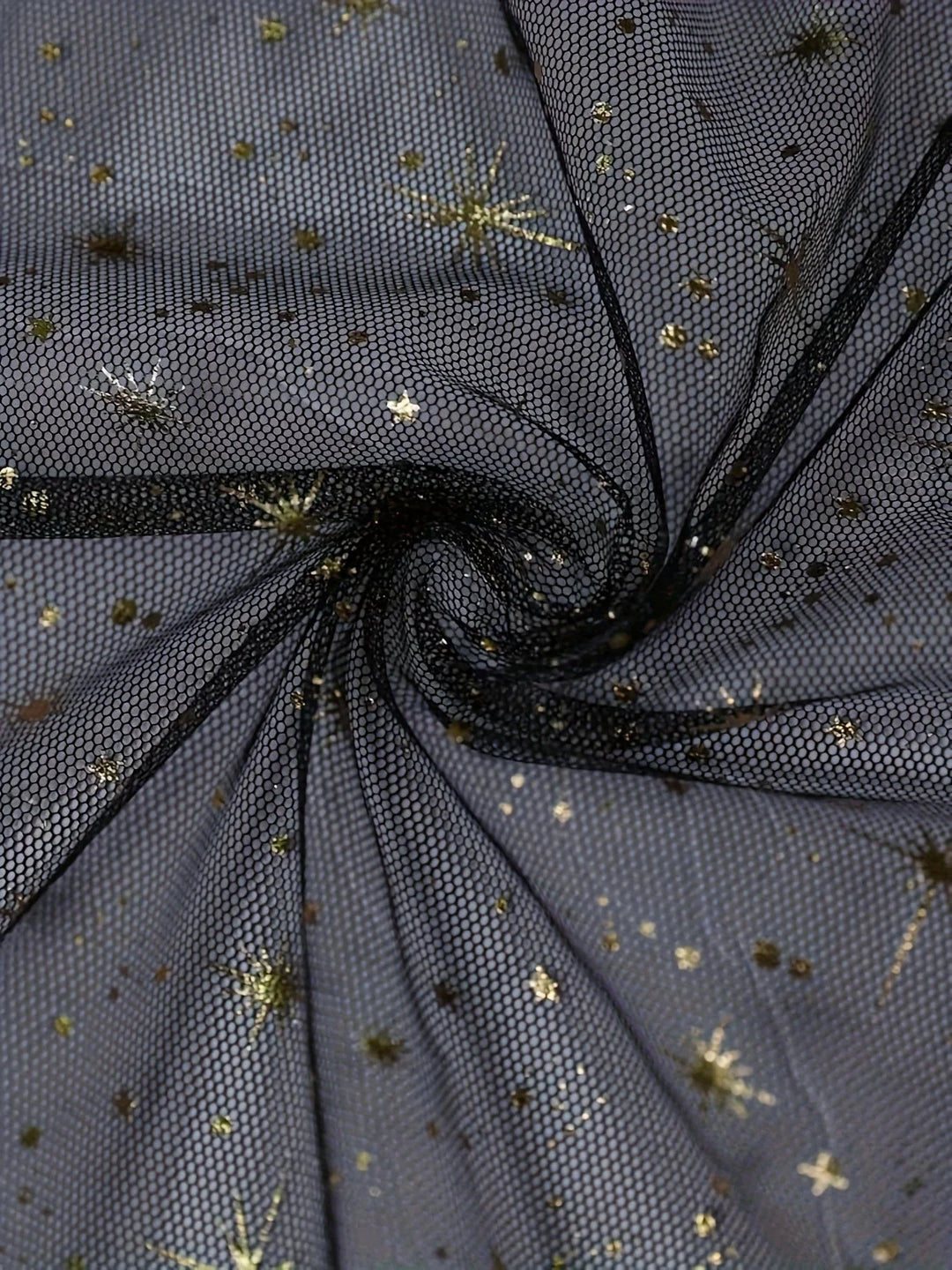 Damen Blazerjacke aus weichem Stoff mit schimmernden Pailletten, ideal für festliche Anlässe und elegante Outfits.