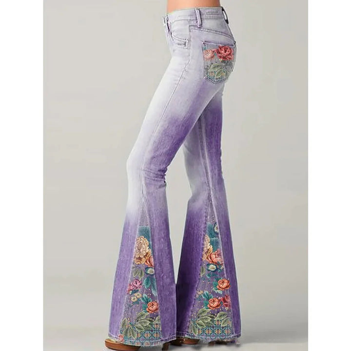 Damen Jeans in Lila mit Boho-Stickerei und Schlag, aus Baumwolle, lässiger Schnitt und auffälligem Design für jeden Anlass.