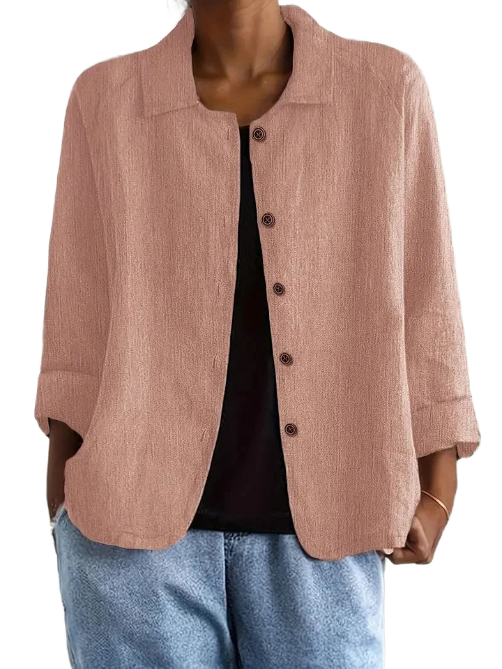 Rosa Damenbluse aus leichtem Baumwollmix mit knopfgeschlossener Front und klassischem Schnitt, ideal für den Alltag.