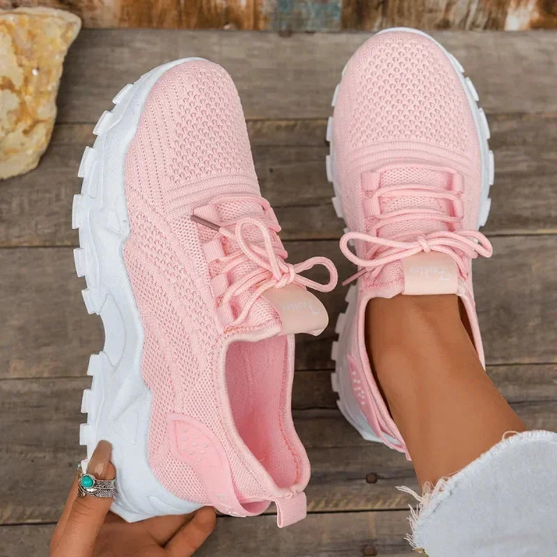 Damen Sneaker mit Strickdesign und verstärkter Sohle