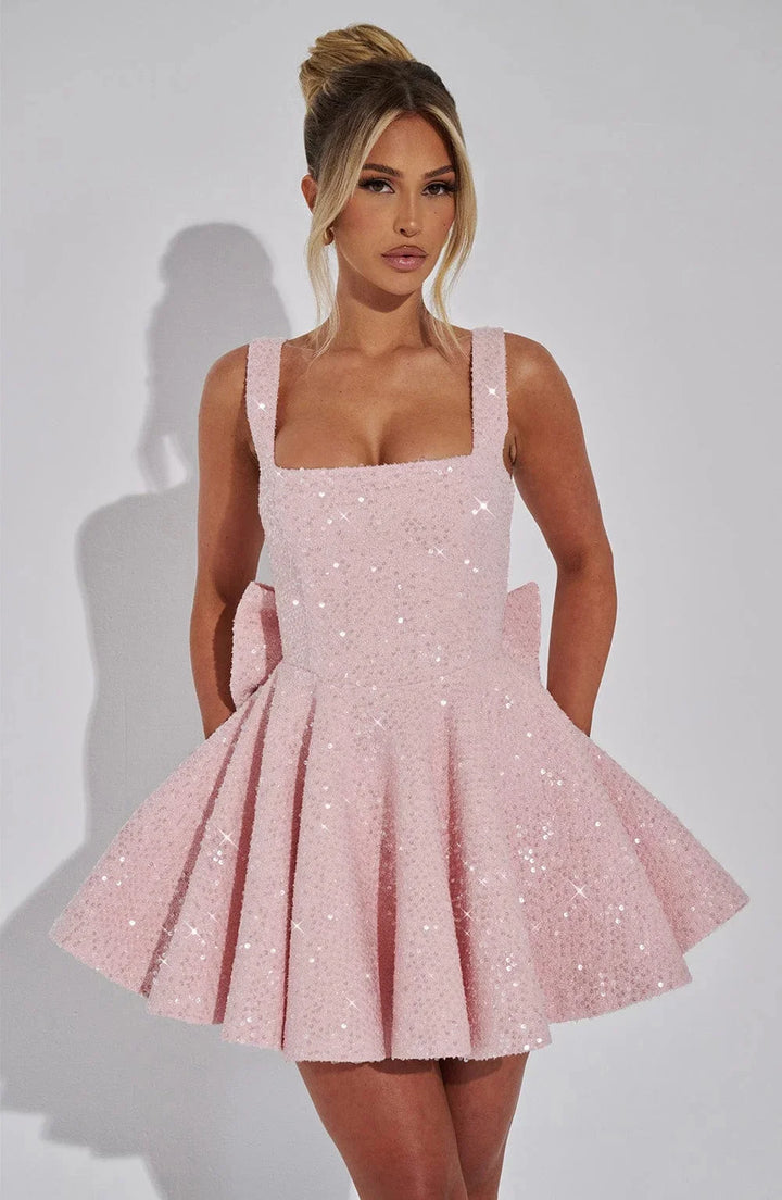 Damen Funkelndes Minikleid mit ausgestelltem Schnitt – High-quality product image.