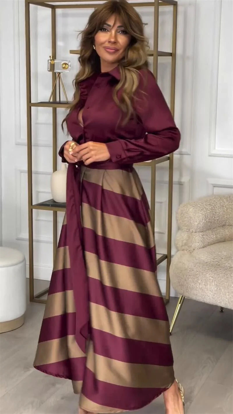 Damen Hemdblusenkleid mit Streifenmuster, aus Baumwolle, maxi Schnitt, knielang, Knopfverschluss, lässiger Stil.