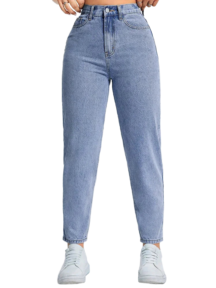 Damen High-Waist Mom Jeans in Hellblau aus Denim mit lässigem Schnitt und seitlichen Taschen für komfortablen Tragekomfort.