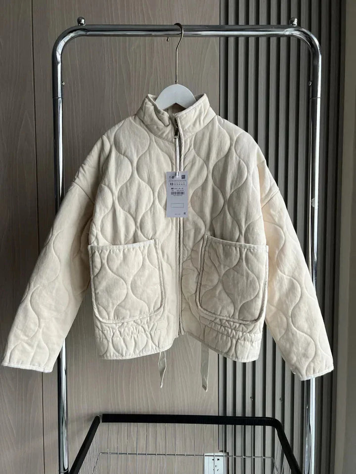 Damen Jacke mit Stehkragen und Taschendetails
