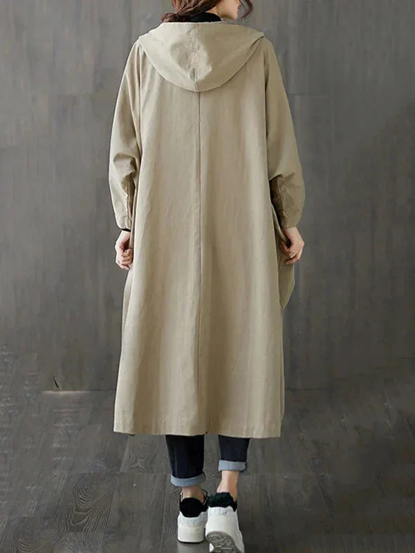 Damen Kapuzen-Trenchcoat aus leichtem Baumwollmix mit großen Taschen und modernem Schnitt für komfortablen Alltag.