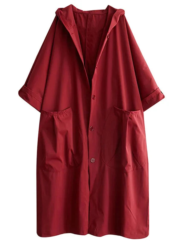 Roter Damen Kapuzen-Trenchcoat aus Baumwolle mit praktischen großen Taschen und schmaler Silhouette für vielseitige Looks.