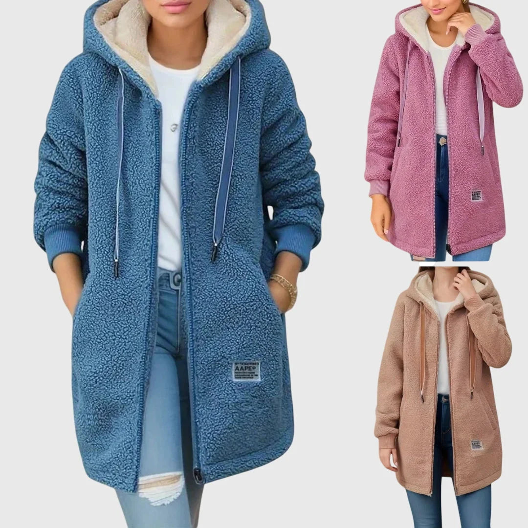 Damen Kapuzenfleecejacke aus weichem Fleece mit Reißverschluss und praktischen Taschen für Freizeit und Sport.
