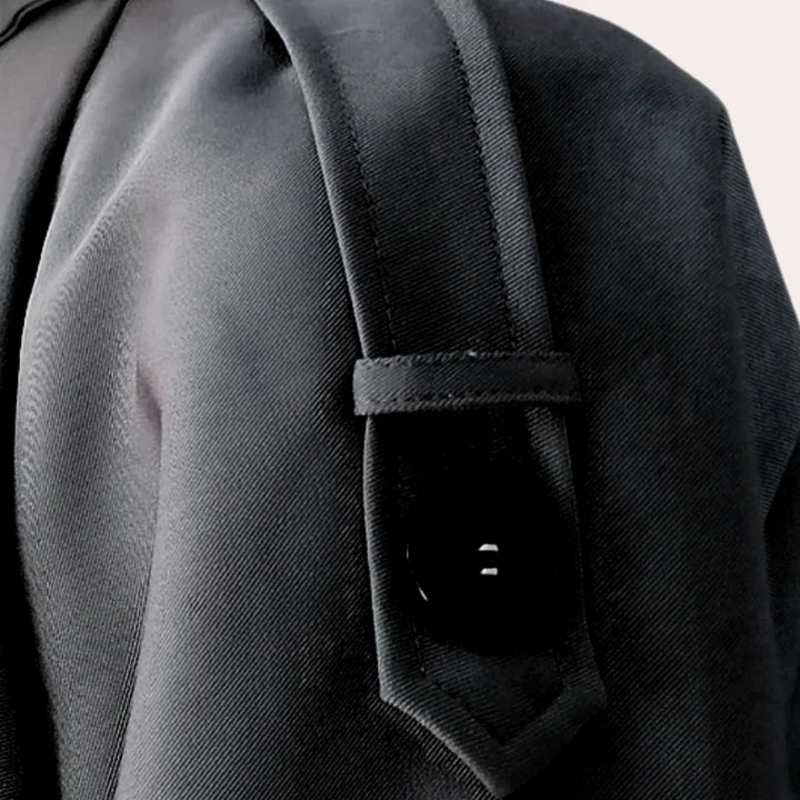 Damen lange Übergangsjacke aus leichtem Stoff mit Knopfdetails und elegantem Schnitt für vielseitige Styles.