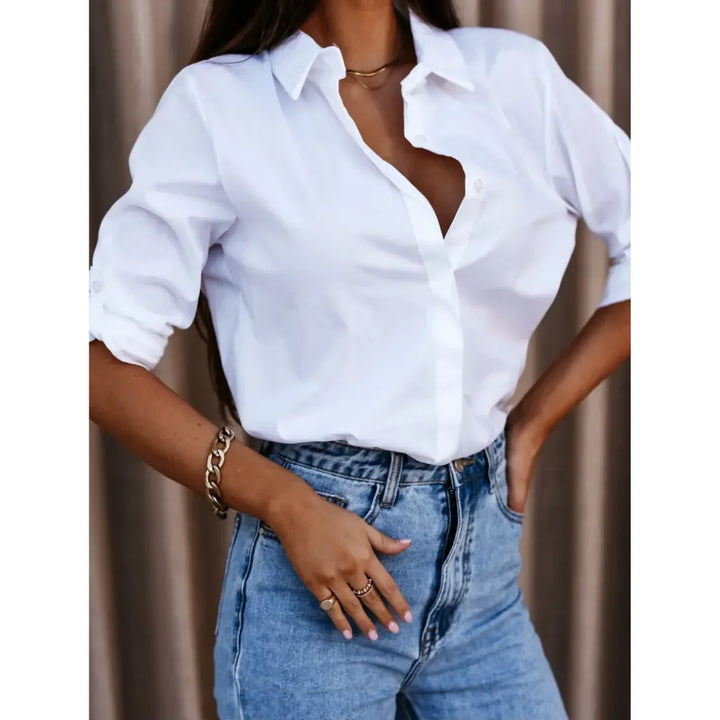 Damen Bluse aus leichtem Baumwollmix, locker geschnitten mit Langarm und klassischem Kragen, ideal für den Alltag.