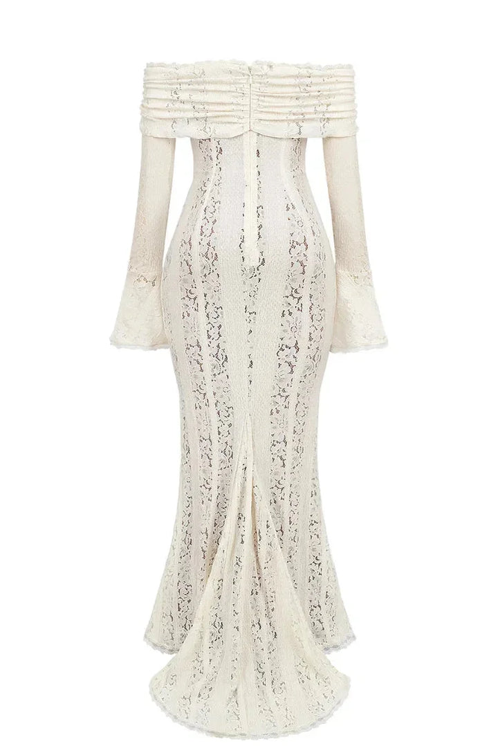 Damen Maxikleid in Elfenbein Spitze mit Schulterfreiem Schnitt – High-quality product image.