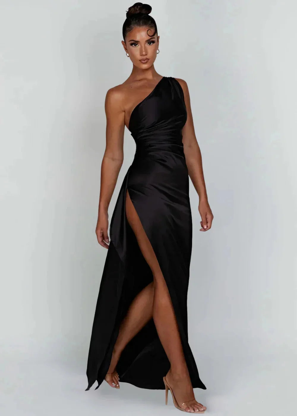 Damen Maxikleid mit Einer Schulter und Beinschlitz – High-quality product image.