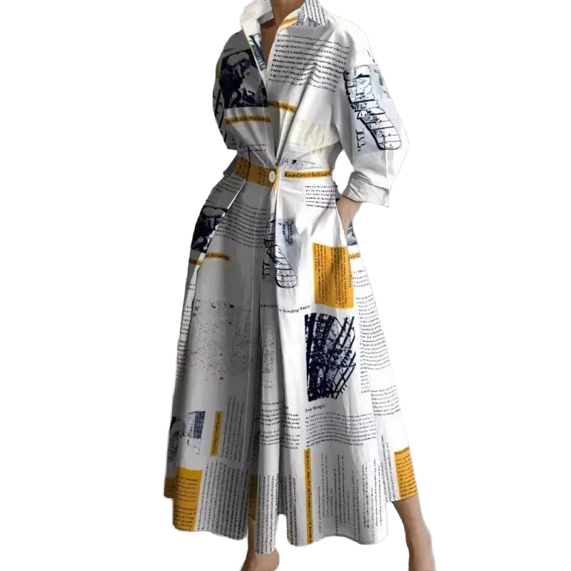 Damen Maxikleid aus leichte Viskose mit Front-Wickelkragen und floralen Musterprint für lässige Anlässe.