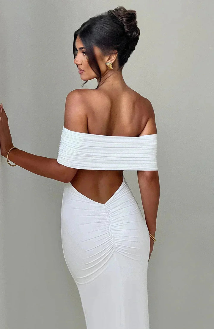 Damen Maxikleid mit schulterfreiem Design und Raffung – High-quality product image.