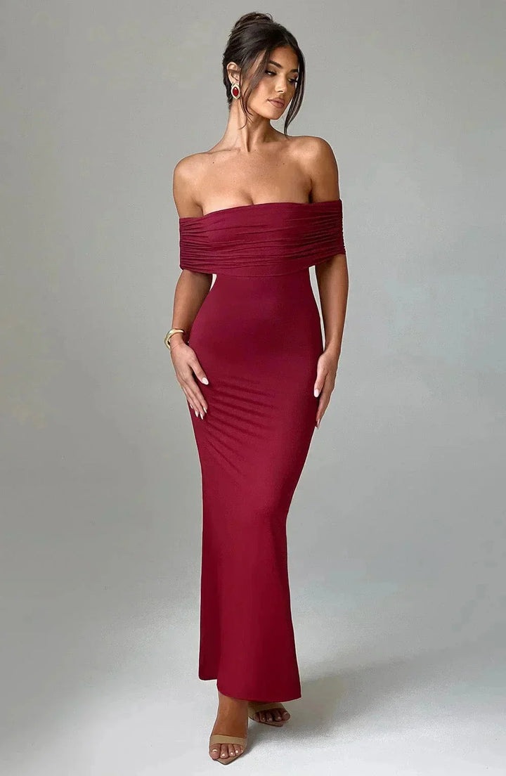 Damen Maxikleid mit schulterfreiem Design und Raffung – High-quality product image.