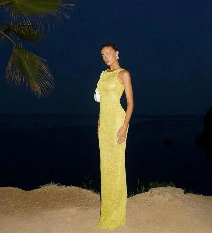 Damen Maxikleid ärmellos mit Glitzereffekt für Abendanlässe – High-quality product image.