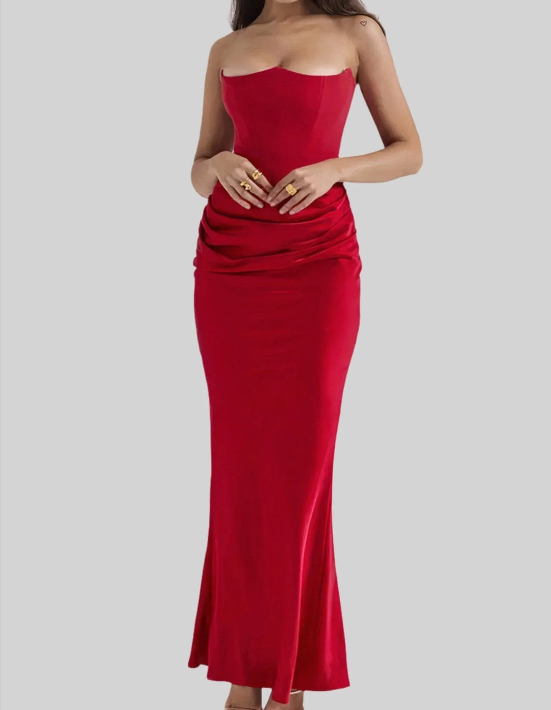 Damen Maxikleid trägerlos mit elegantem Design – High-quality product image.