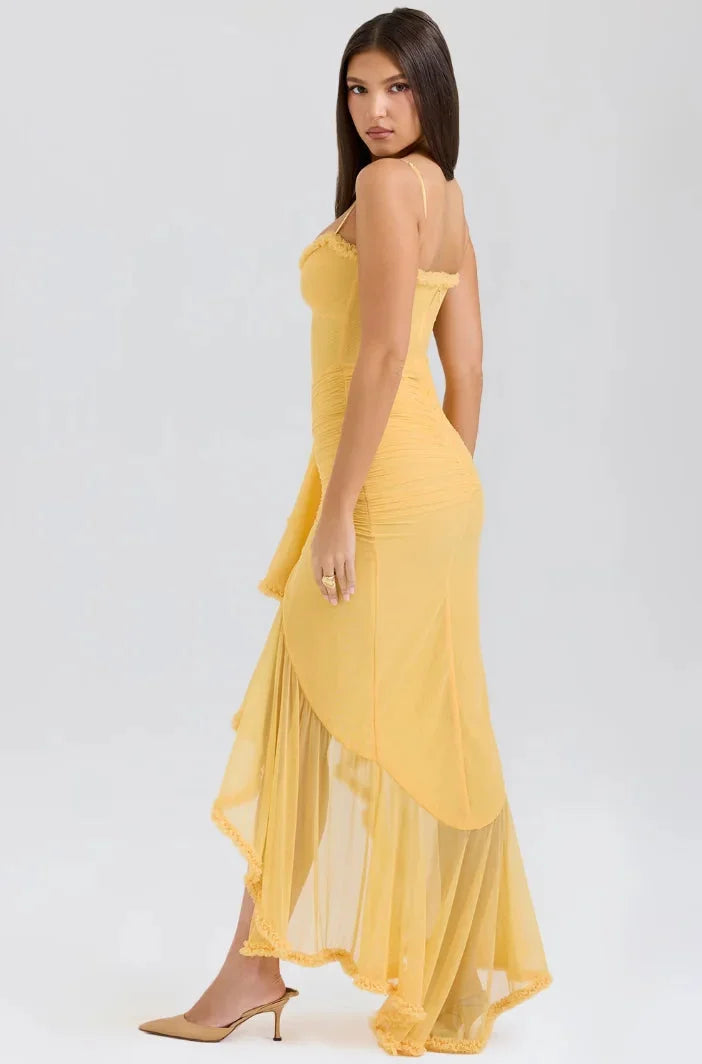 Damen Midi-Kleid mit Spaghettiträgern und Rüschendetails – High-quality product image.