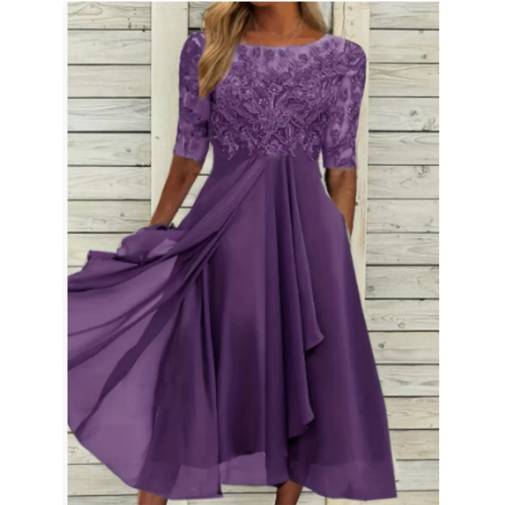 Damen Midi-Kleid in Burgunderrot mit Spitzenoberteil und 3/4 Ärmeln, perfekt für besondere Anlässe und elegante Abende.
