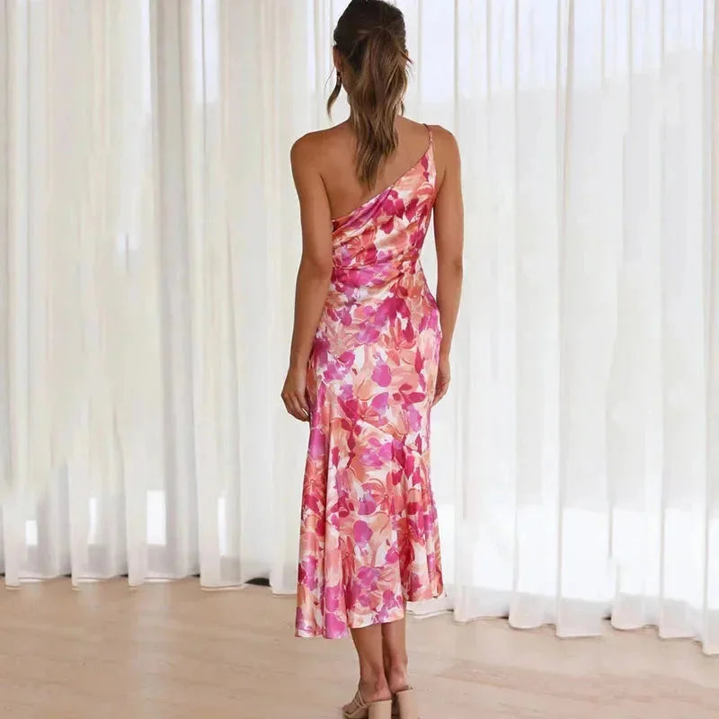 Damen Midikleid asymmetrisch rosa mit floralem Muster – High-quality product image.
