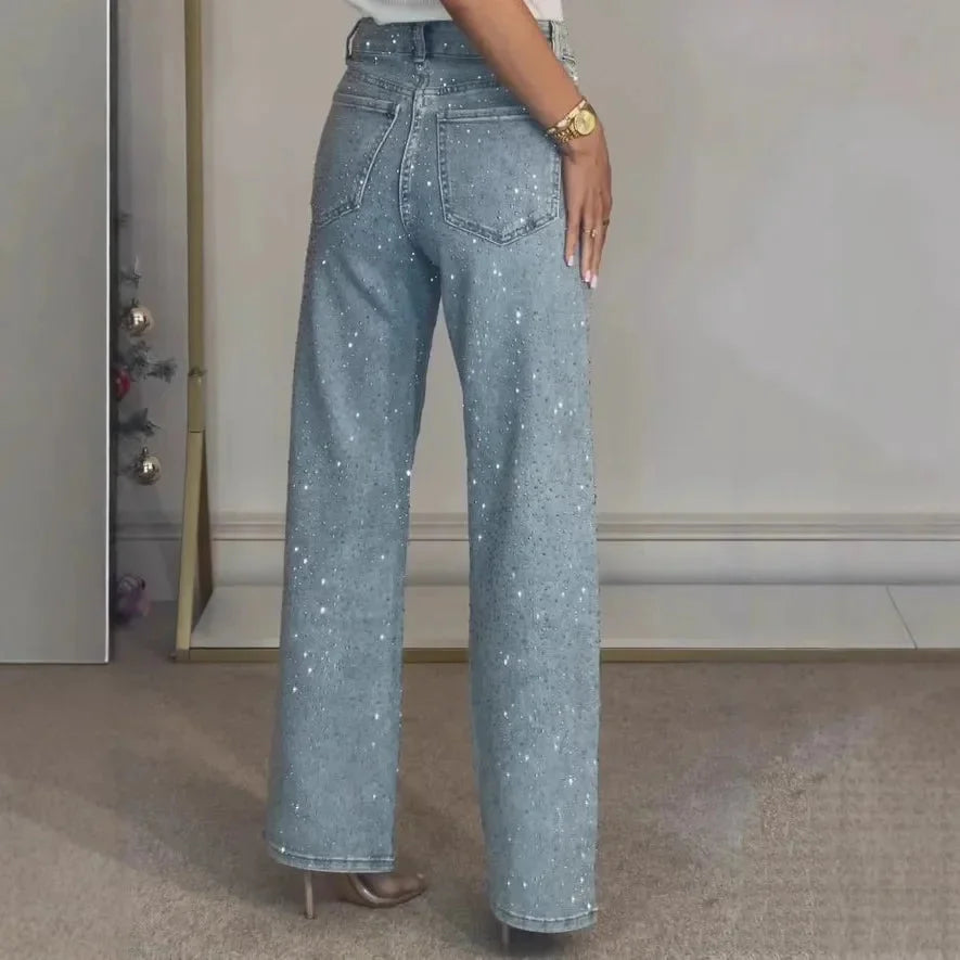 Damen Mom-Jeans aus Baumwolle mit funkelndem Detail und geradem Schnitt, ideal für lässige Anlässe und bequemen Sitz.
