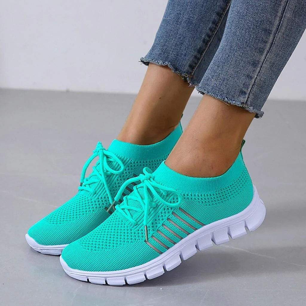 Türkise Damen Orthopädische Sneakers aus atmungsaktivem Netzstoff für den ganztägigen Komfort und Schutz der Füße.