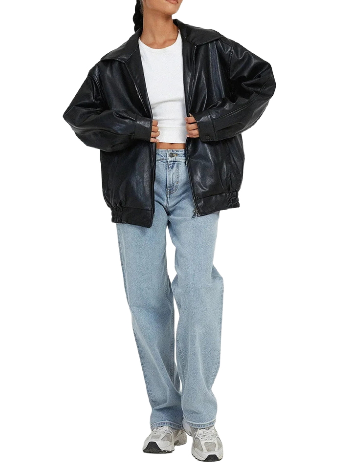Damen Oversized Bomberjacke aus Kunstleder mit Reißverschluss, lässiges Design und praktische Taschen, ideal für den Alltag.