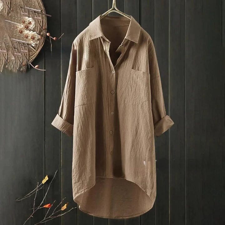 Khaki Damen Oversized-Hemd mit Brusttasche und Kurzarm, aus leichtem Stoff, lässiger Schnitt, ideal für den lässigen…