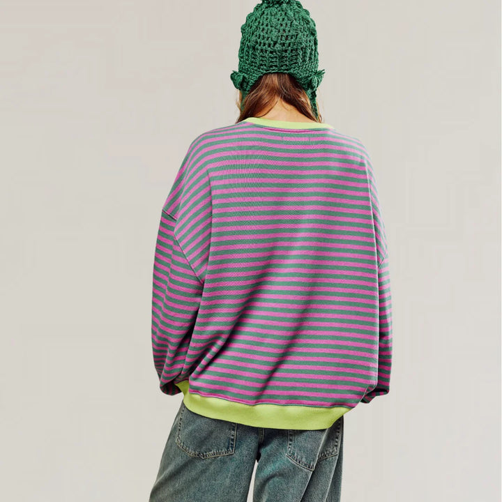 Damen Oversized Strickpullover mit Streifenmuster aus weicher Baumwolle, locker sitzend und mit langen Ärmeln für Komfort.