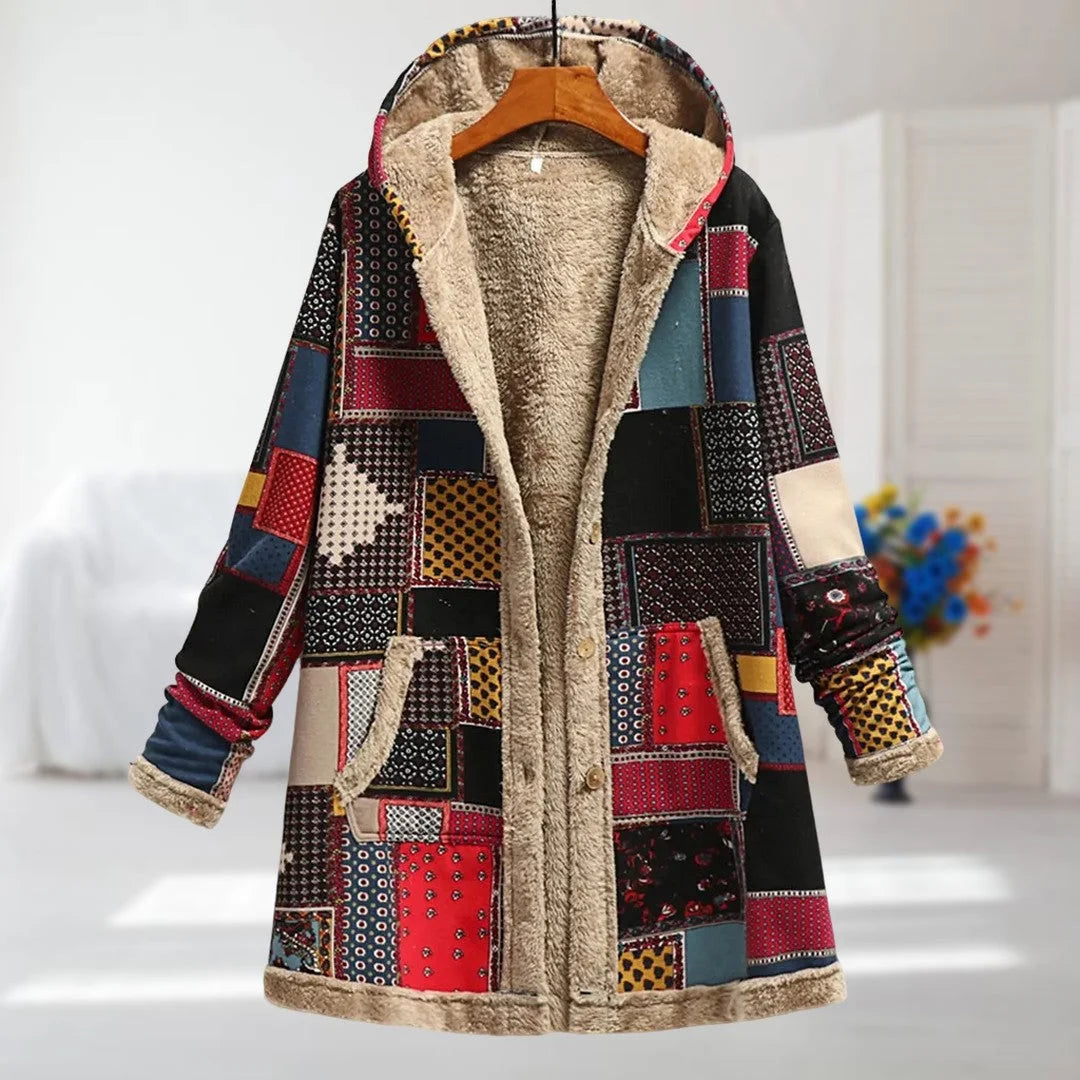 Roter Damen Parka mit Blumenmuster, weich gefüttert, aus strapazierfähigem Material für warmen Komfort und stylischen Look.