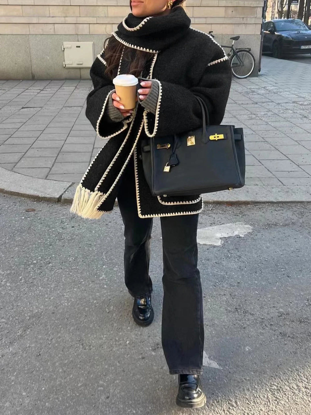 Damen Poncho Jacke mit Fransen und Kontrastverzierung