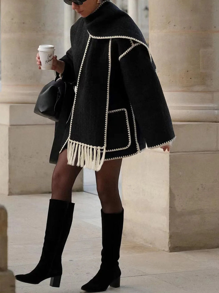 Damen Poncho Jacke mit Fransen und Kontrastverzierung