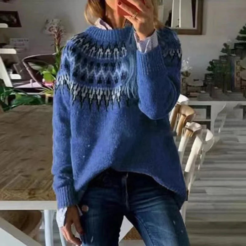 Damen Pullover in Blau mit Fair Isle Muster, entspanntem Schnitt und weichem, atmungsaktivem Material für Komfort.