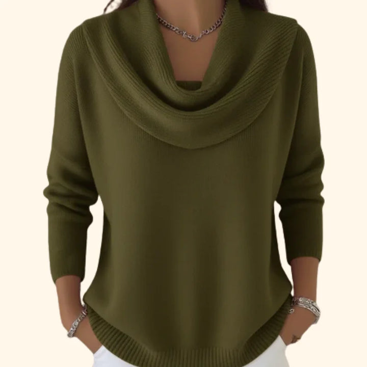 Grüner Damenpullover mit modischem Kragen, aus weichem Material, ideal für lässige und schicke Outfits.