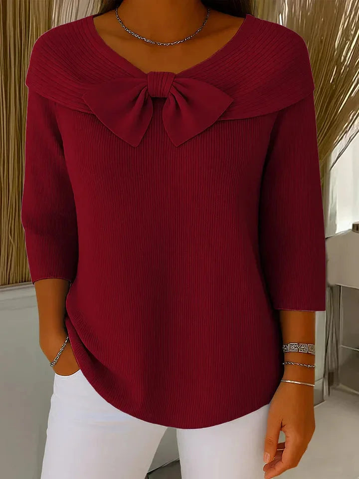 Roter Damen Pullover aus weichem Strick mit Schleife und Rundhalsausschnitt, perfekt für stilvolle Alltagslooks.
