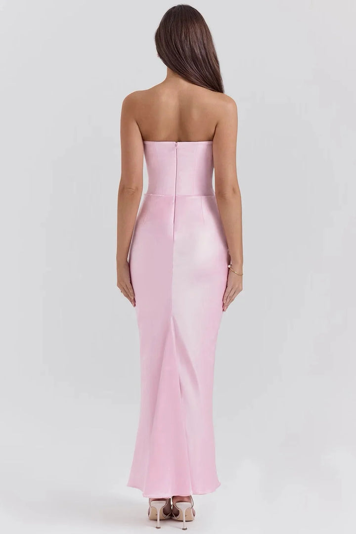 Damen Rosa Maxikleid mit Bandeau-Oberteil und Raffung – High-quality product image.