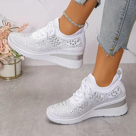 Damen Sneaker mit Komfortsohle und funkelnden Akzenten