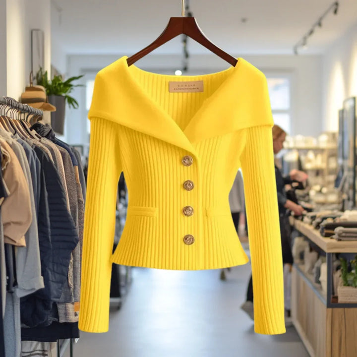 Damen Strickjacke mit breitem Kragen und Knöpfen