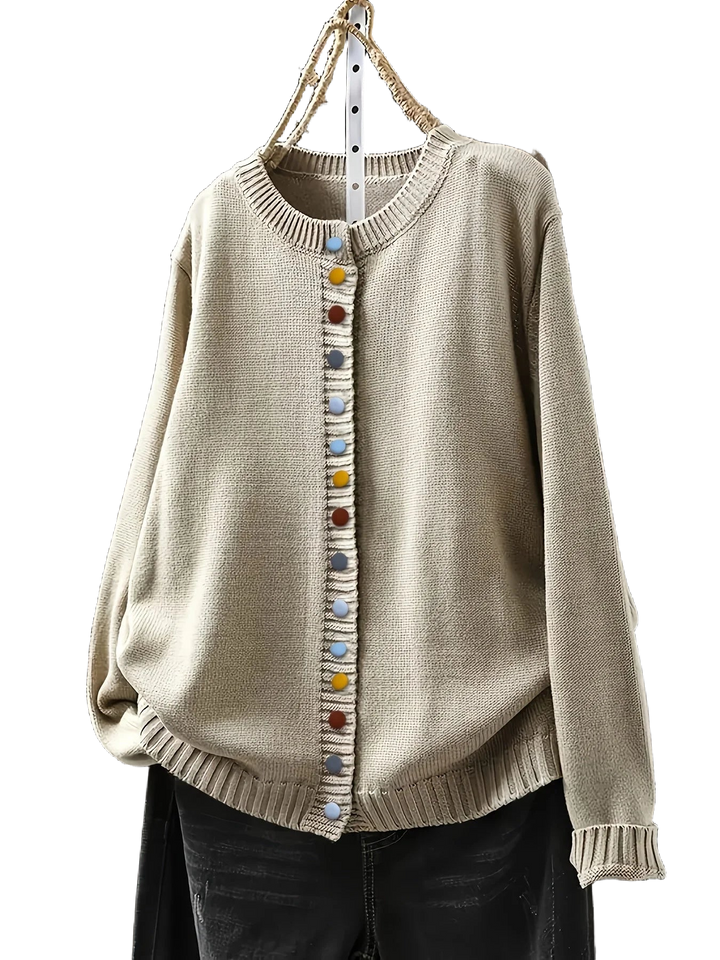 Beige Damen Strickjacke mit bunten Knöpfen, gemütlicher Schnitt aus weichem Material, ideal für lässige Outfits.
