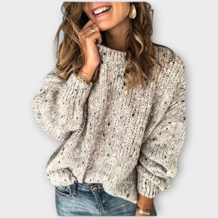 Beige Damen Strickpullover aus weichem Material mit lockerer Passform und Rundhalsausschnitt für lässige Alltagslooks.