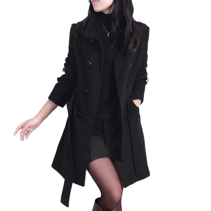 Schwarzer Damen Trenchcoat aus Baumwoll-Mischung mit Taillengürtel und klassischem Knopfverschluss für einen eleganten Look.