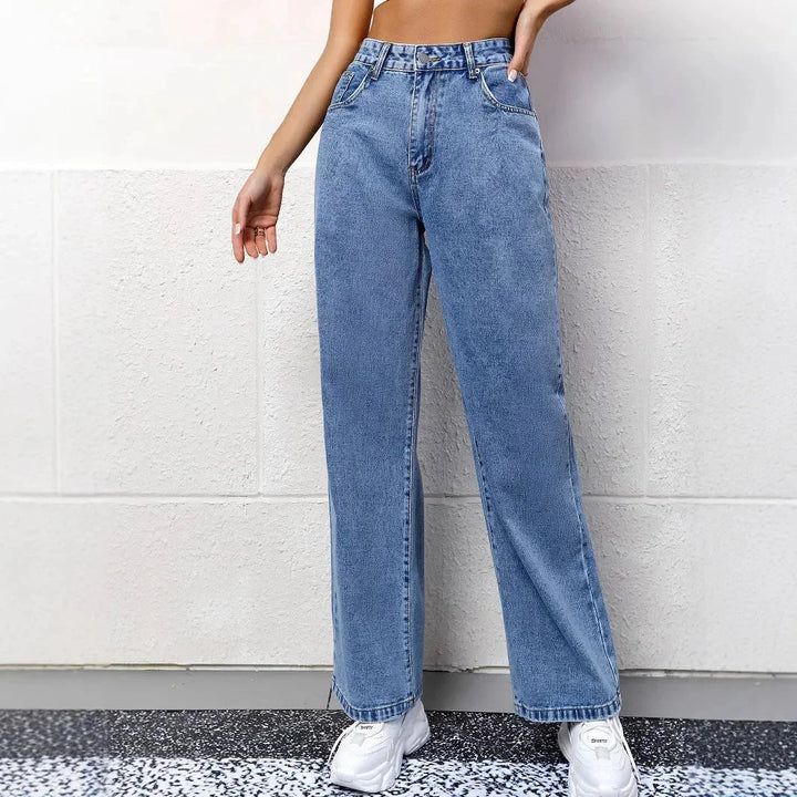 Damen Mom-Jeans in Blau, hohe Taille, bequemes Material, lockere Passform, ideal für lässige Outfits und Freizeitaktivitäten.