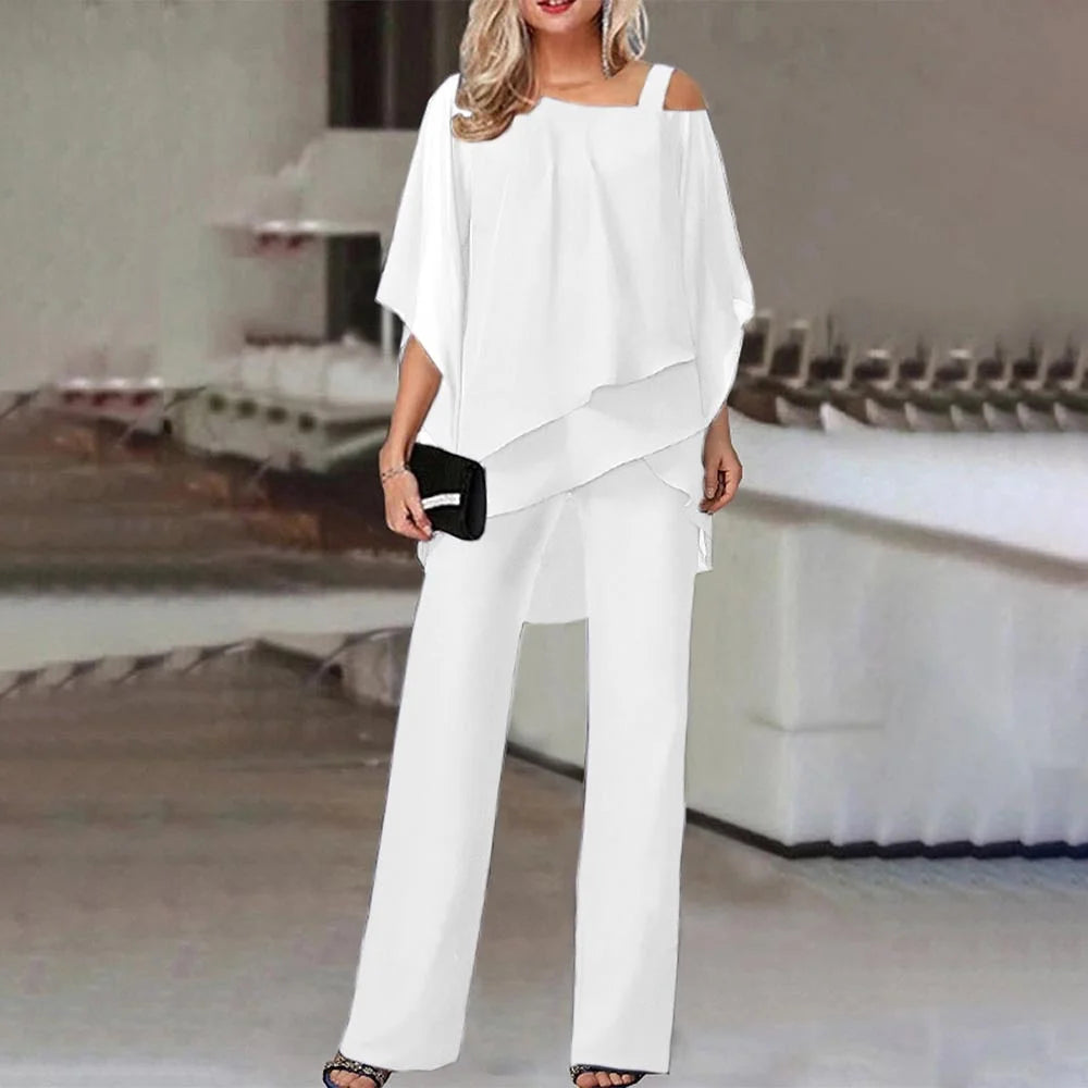 Damen Zweiteiler in Weiß mit Cold-Shoulder-Bluse und weiten Hosen, luftig-leichter Stoff, trendy Cut-Outs, perfekter…