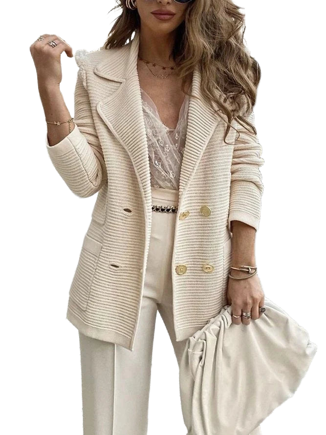 Beige Damenblazer mit Reverskragen, Knopfverschluss und schlichtem Design, ideal für casual oder formelle Anlässe.